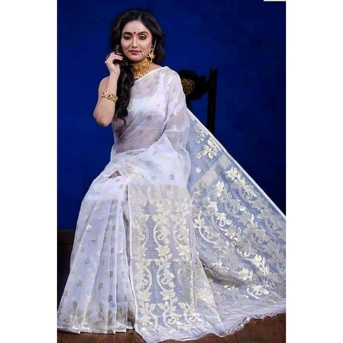 Silken Grace হাফ সিল্ক জামদানি শাড়ি উইথ ব্লাউজ পিস